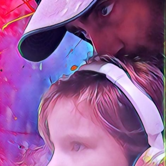 Meet your Posher, David - Picture 1 of 1